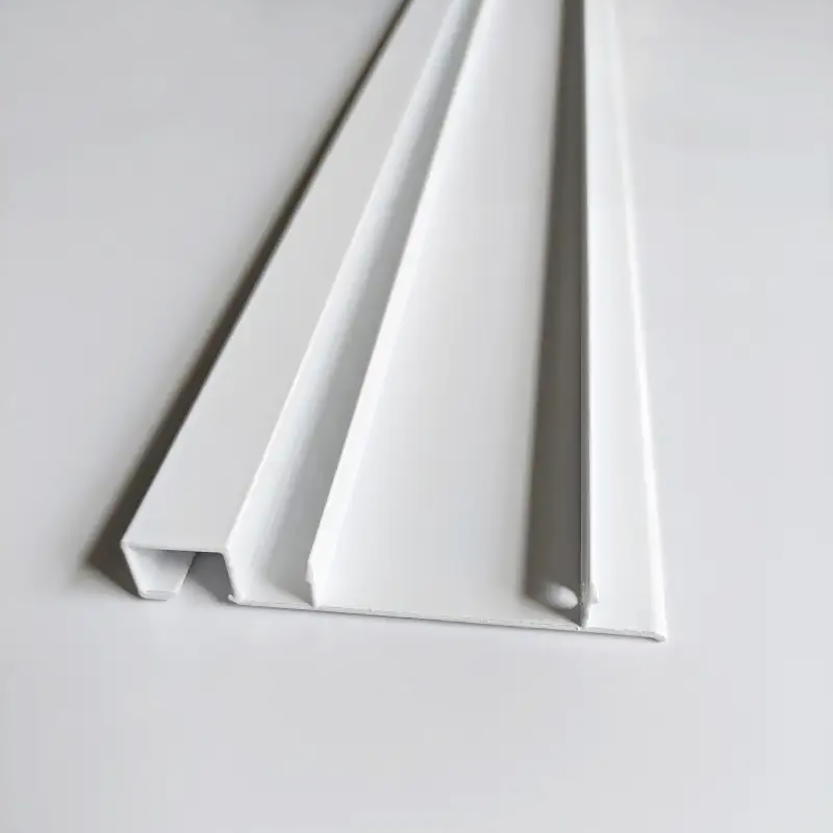 Накладной LED плинтус DEAL 4/78 LED DEAL 4/78 Білий