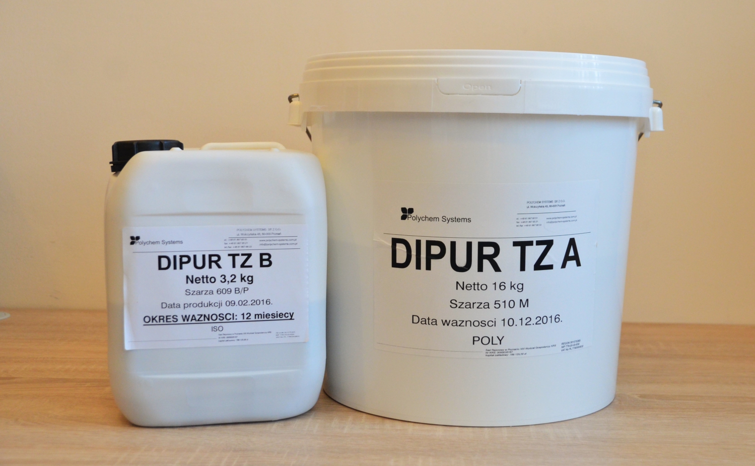 Клей для штучної трави 2-компонентний DIPUR TZ А (16кг) + DIPUR TZ В (3.2кг)