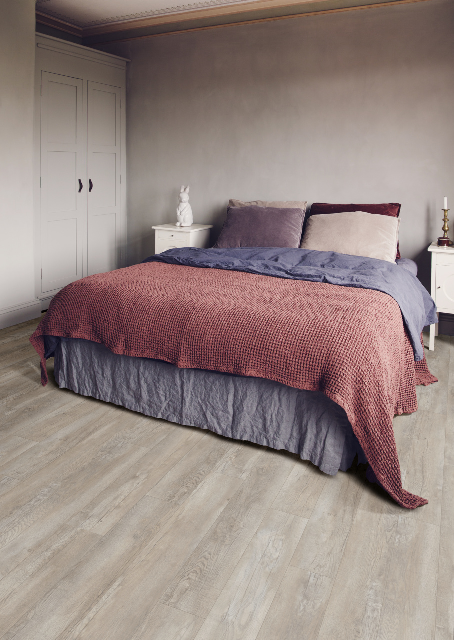 IVC ULTIMO BEAR OAK 24921